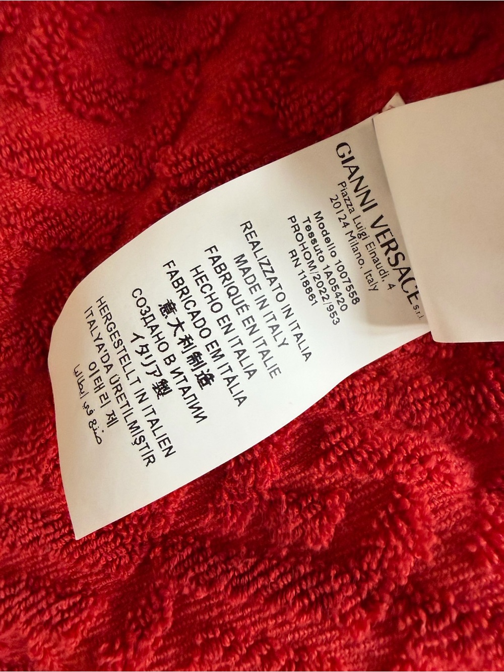 Versace Red Robe (Small) - Picture 10 of 11